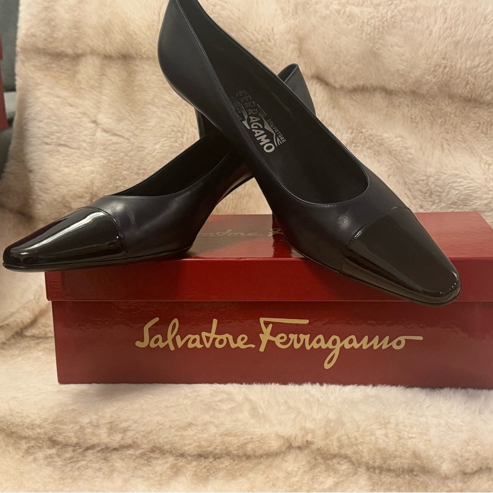 Salvatore Ferragamo FAINA Midnight Calf midnight Patencalf